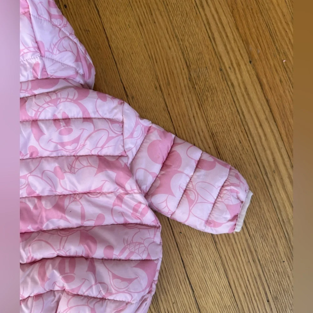 Baby GAP Disney Light Pink Puffer Jacket size 0-6 months